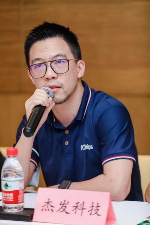 �ܷ��Ƽ�ն������������Ӵ󽱣��������ܳ���оƬ��������